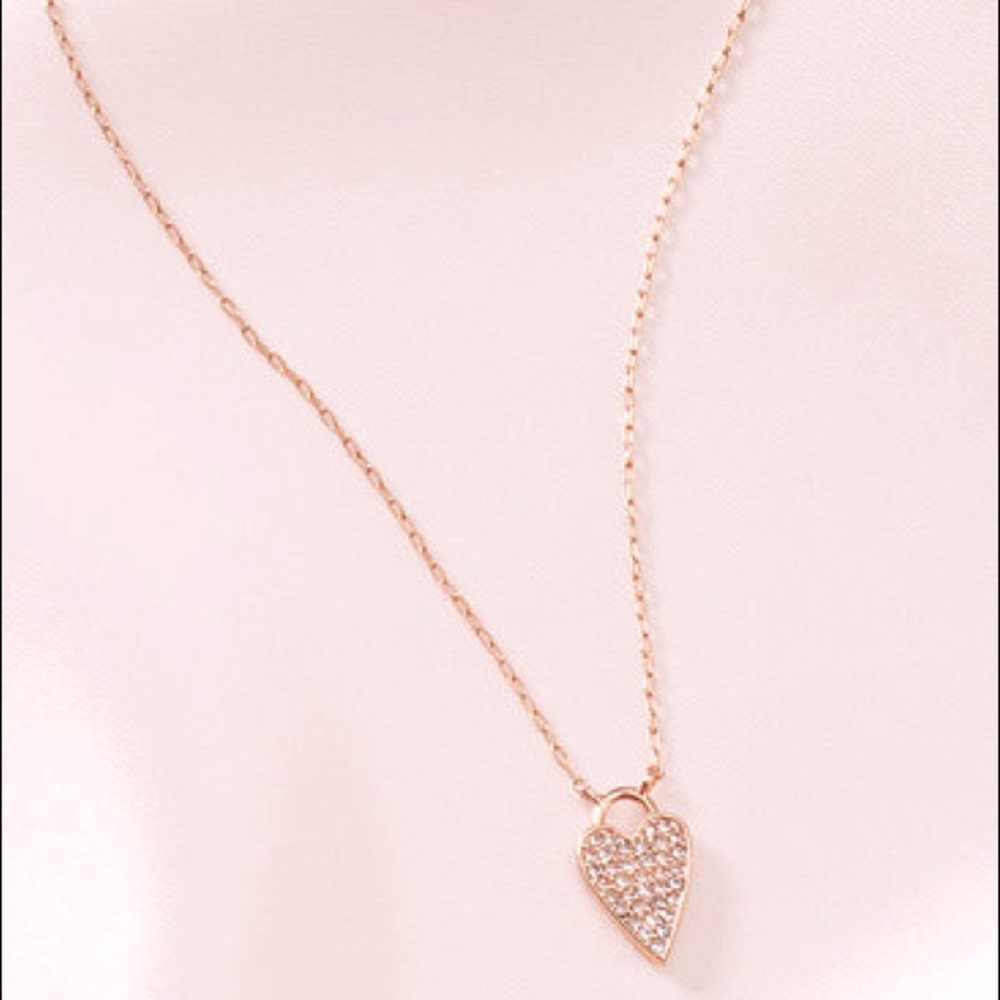 Stella & Dot rose gold delicate heart necklace